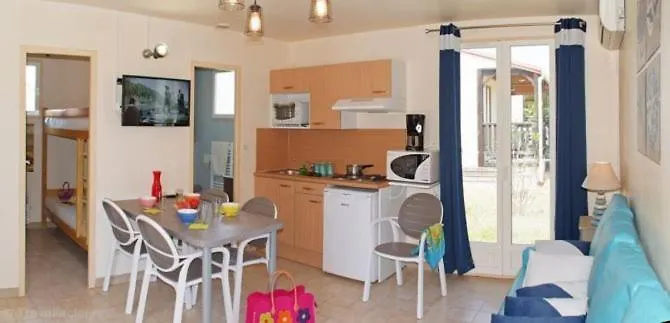 Camping Sunissim Parc Saint James Oasis Village 5* By Locatour Puget-sur Argens