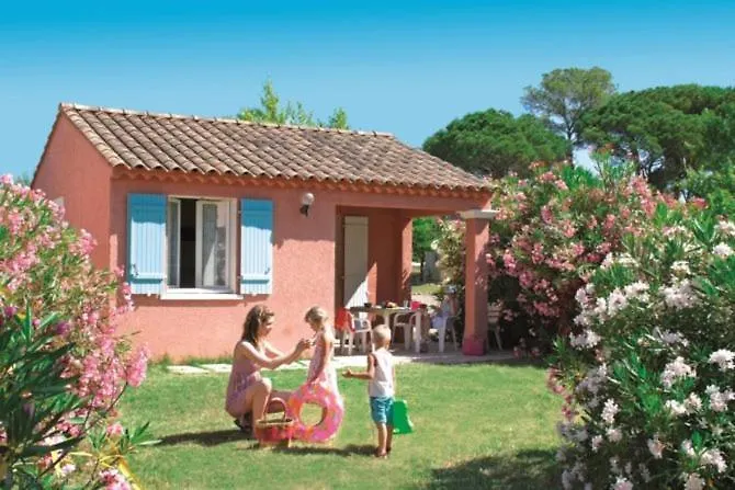 Camping Sunissim Parc Saint James Oasis Village 5* By Locatour Puget-sur Argens 0*,
