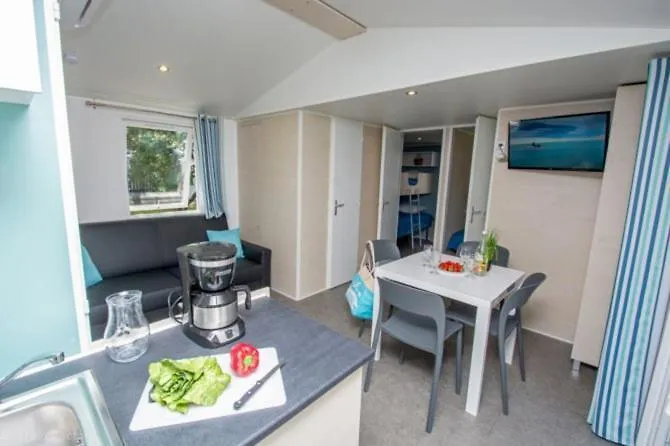 Camping Sunissim Parc Saint James Oasis Village 5* By Locatour Puget-sur Argens France