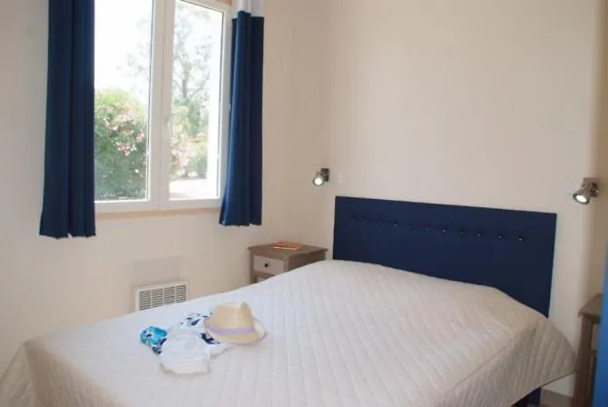 Camping Sunissim Parc Saint James Oasis Village 5* By Locatour Puget-sur Argens