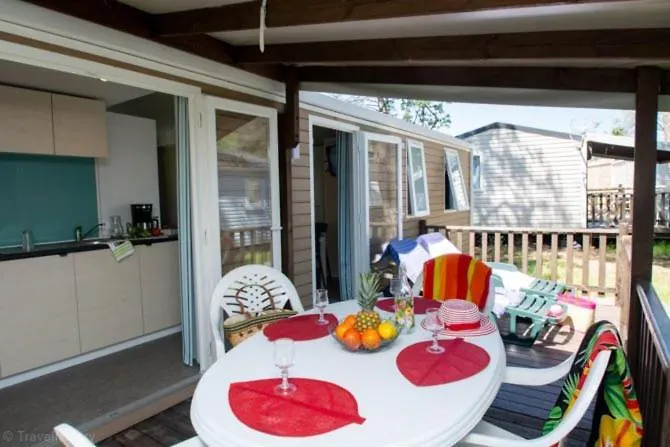 Campsite Camping Sunissim Parc Saint James Oasis Village 5* By Locatour Puget-sur Argens France