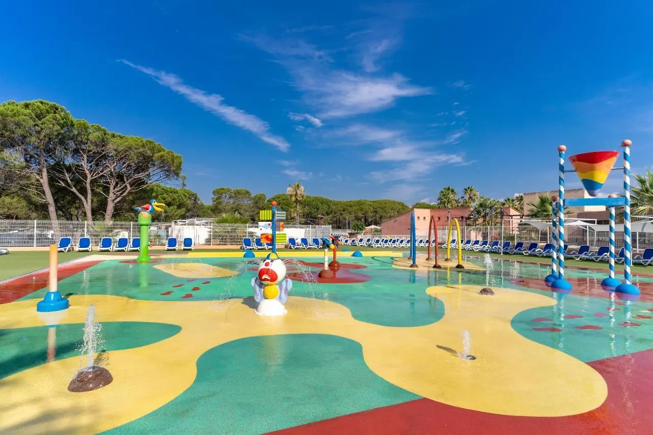 Camping Sunissim Parc Saint James Oasis Village 5* By Locatour Puget-sur Argens France