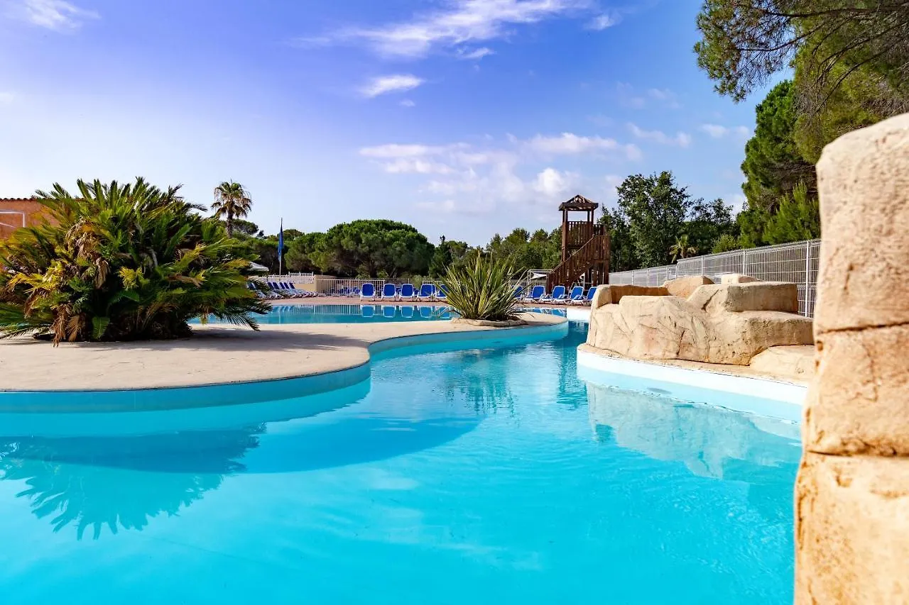 Camping Sunissim Parc Saint James Oasis Village 5* By Locatour Puget-sur Argens